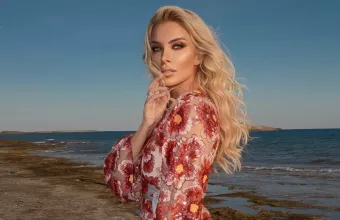 Κατερίνα Καινούργιου προσκύνημα