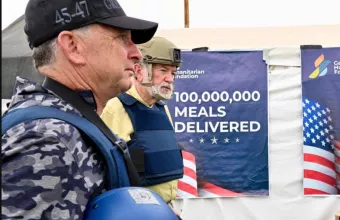 Μάικ Χάκαμπι Στιβ Γουίτκοφ