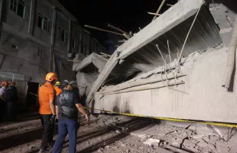 Εγκλωβισμένοι Ινδονησία