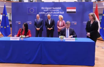 Οικονομική βοήθεια με τη μορφή δανείου 5 δισ. ευρώ υπέγραψαν οι ηγέτες της ΕΕ και της Αιγύπτου