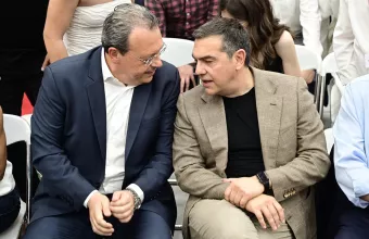 Φάμελλος-τσίπρας