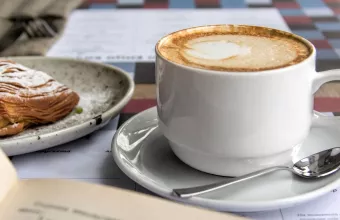 Τα πιο cozy βιβλιοπωλεία - καφέ της Αθήνας