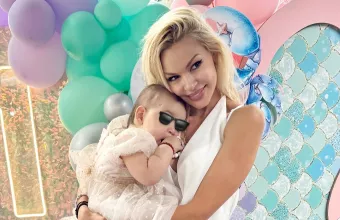 Βίκυ Κάβουρα όνομα κόρης