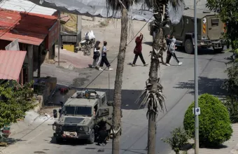 Στρατιωτικά οχήματα στη Δυτική Όχθη