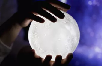 Πανσέληνος ζώδια