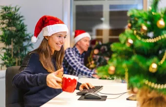 Χριστούγεννα στο γραφείο