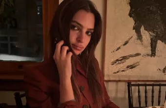 Emily Ratajkowski