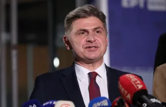 Φαραντούρης 