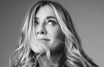 Τζένιφερ Άνιστον