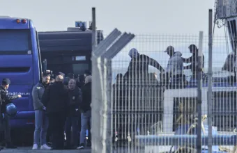 Μεταφορά μεταναστών στην Αλβανία από Ιταλία