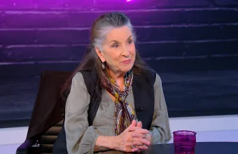 H Νένα Μεντή στο "Ποιος είσαι τελικά;" με τον Νίκο Μωραΐτη