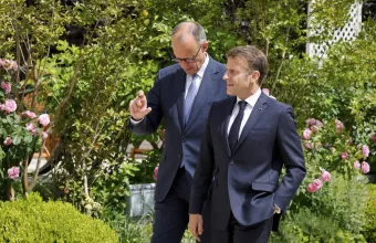 Μερτς - Μακρόν