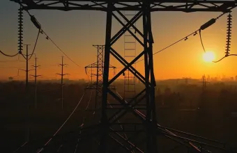 Η ενεργειακή άνοιξη της Ελλάδας: Το μεγάλο παιχνίδι κεφαλαίων που μεταμορφώνει την οικονομία