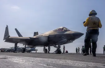 F35