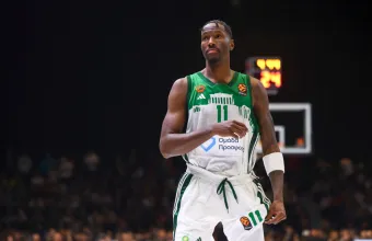 Χέιλι Ντέιβις