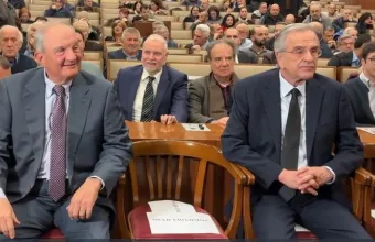 Νέα κοινή εμφάνιση Καραμανλή - Σαμαρά στο Πολεμικό Μουσείο