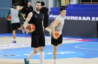 Γιάννης Κουζέλογλου