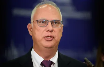 Ντμίτριεφ