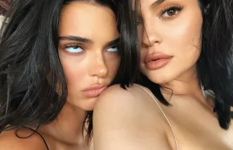 Κένταλ-Κάιλι Τζένερ