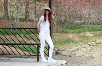 Λευκά αθλητικά καθαρισμός