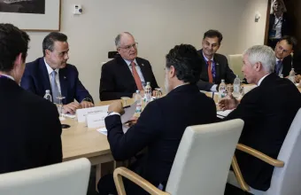 Παπασταύρου και σία 