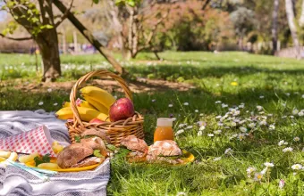Πρωτομαγιάτικο πικ νικ: μια μικρή απόδραση που δεν χρειάζεται μεγάλη προσπάθεια