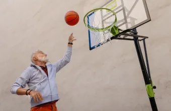 Η «δύναμη» της σωματικής άσκησης στην πρόληψη της νόσου Alzheimer