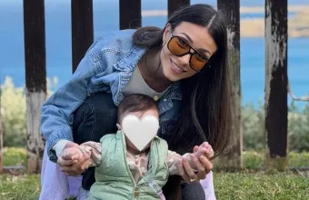 Σιμώνη Χριστοδούλου - Αντρέας Γεωργίου βάφτιση κόρης