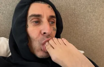 Τράβις Μπάρκερ