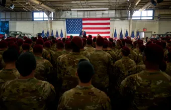 Τραμπ - στρατός