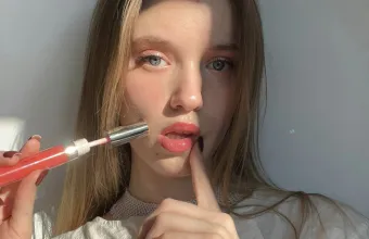 τρικ μακιγιάζ για πιο γεμάτα χείλη