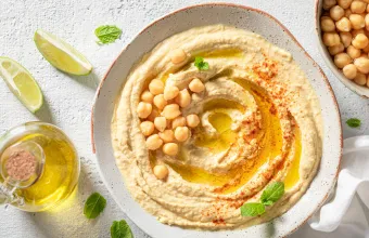 Χούμους: Πόσο υγιεινό είναι τελικά και τι χρειάζεται να προσέξεις