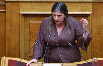 Ζωή Κωνσταντοπούλου 