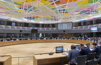 Συνεδριάζει το Eurogroup για τη στήριξη της ευρωζώνης - Οι διαφωνίες, τα σενάρια