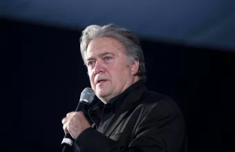 Διεθνής της Ακροδεξιάς στην Ευρώπη υπό τον Στηβ Μπάνον