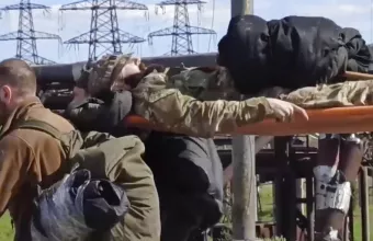 Ουκρανία: Οι σοροί Ουκρανών μαχητών της Μαριούπολης παραδόθηκαν στις οικογένειες