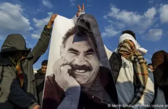 «Ιστορικό» το κάλεσμα του Οτσαλάν για διάλυση του PKK