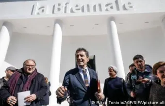 Είσοδος Biennale Βενετίας