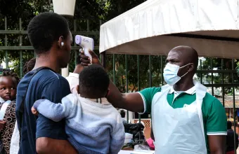 έμπολα