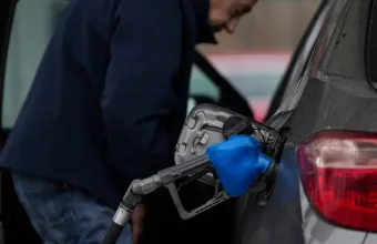 Ανεφοδιασμός αυτοκινήτου βενζίνη