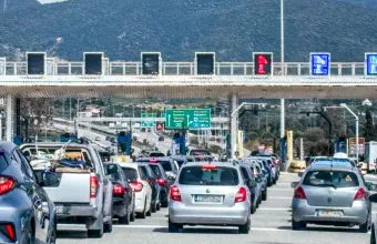 Επιστροφή από την έξοδο του Πάσχα: Αυξημένη κίνηση στην Αθηνών - Κορίνθου
