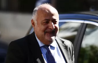 ΕΕ: Eγκρίθηκαν οι τροπολογίες Τσιόδρα για αδικαιολόγητα διαφορετικές τιμές