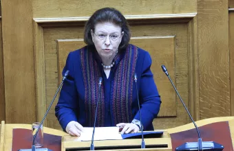 Λίνα Μενδώνη στη Βουλή