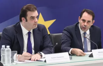 Πιερρακάκης και Πετραλιάς