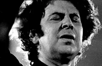 Η οδός Ιλισίων στην Κηφισιά θα μετονομαστεί σε «Μίκης Θεοδωράκης»