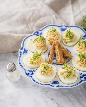 Devilled eggs με μπλε τυρί