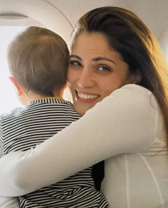 Μαίρη Συνατσάκη και κόρη