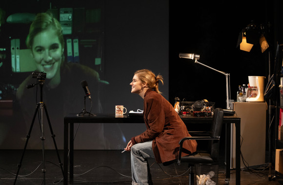 Θέατρο-Παραστάσεις