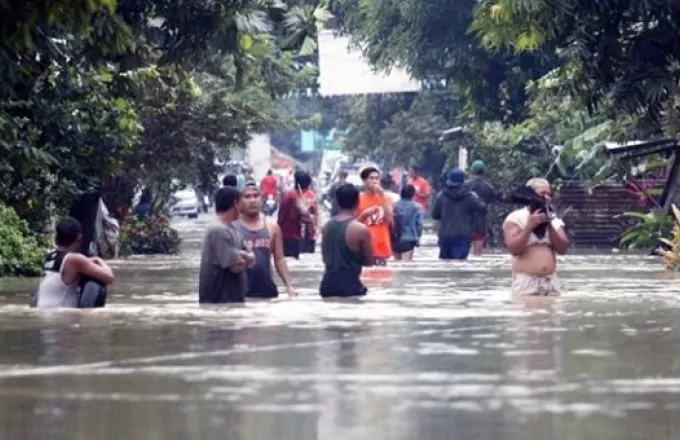 Ογδόντα πέντε οι νεκροί από τις κατολισθήσεις και τις πλημμύρες