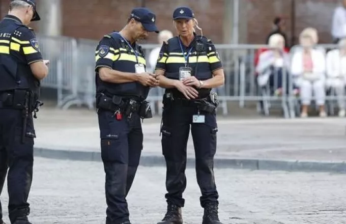  Άνδρας αυτοπυρπολήθηκε στο τουρκικό προξενείο στο Ρότερνταμ